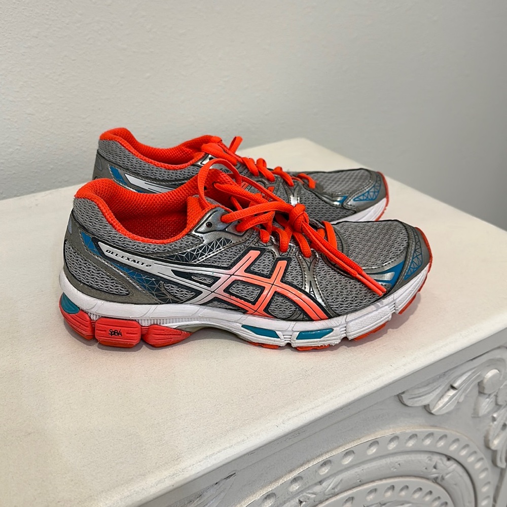 ASICS size 7